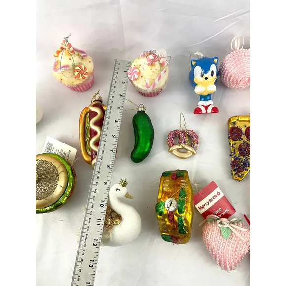 21x Holiday Ornaments Christmas Food Pizza Sonic Heart Cupcake Assorted Hanging - Picture 11 of 16
